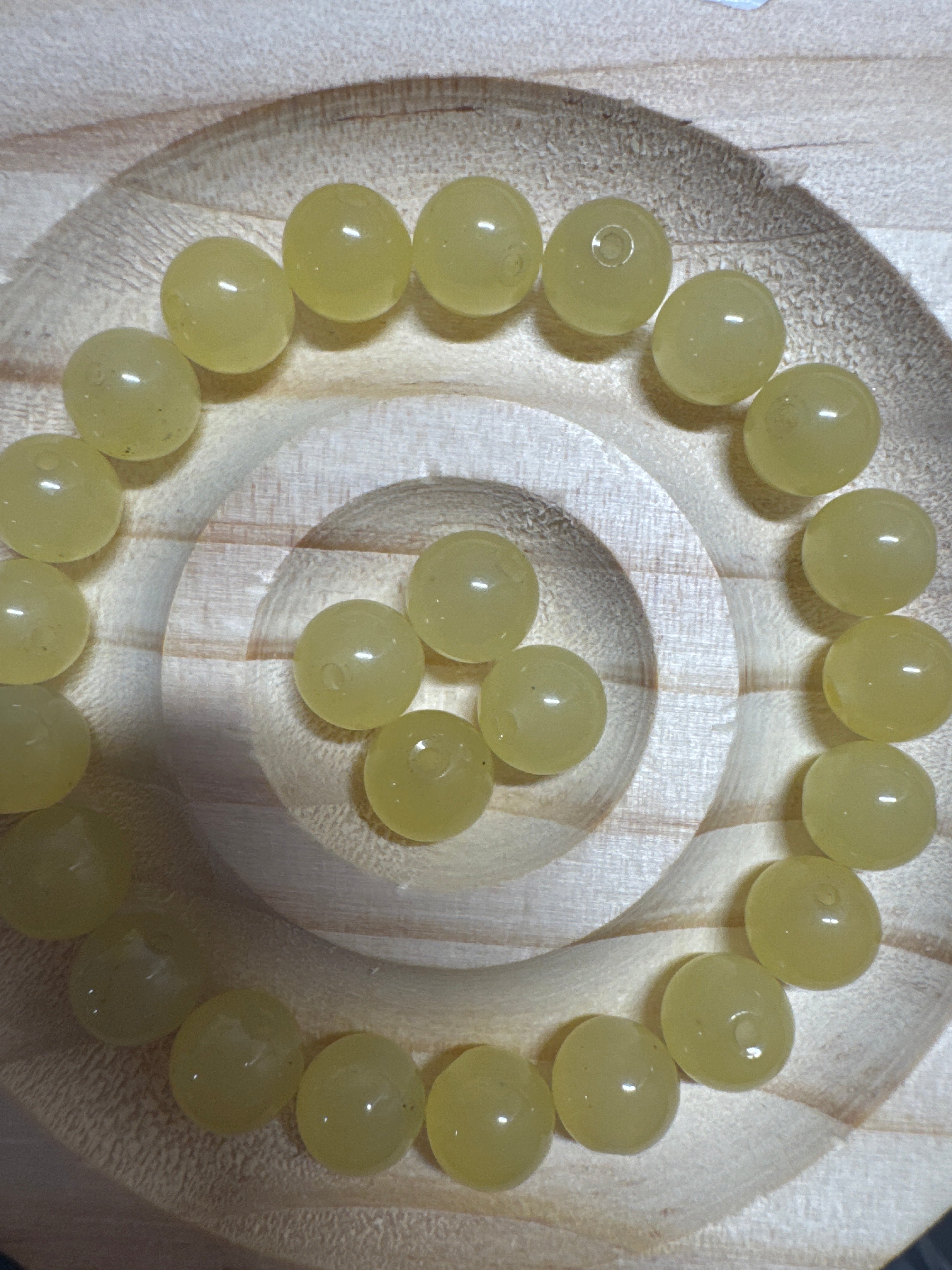 Loose Yellowish-green Hetian Jade beads 8mm 25pcs
